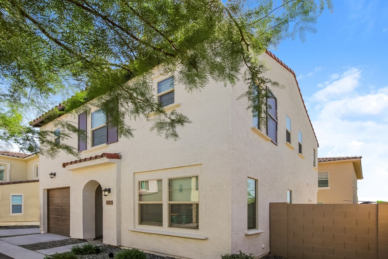 5012 N 189th Gln House Rental in Litchfield Park, AZ