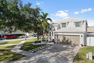 Building Photo - 7663 Great Oak Dr