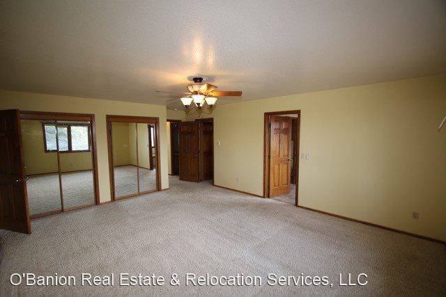 Foto del edificio - 5 br, 3 bath House - 12901 Trent Circle