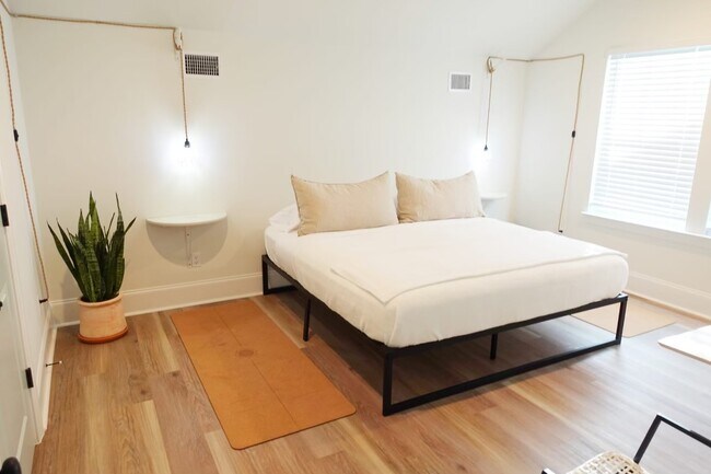 Foto del edificio - 710 Gwen St