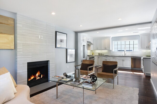 Building Photo - 11734 Sunshine Ter