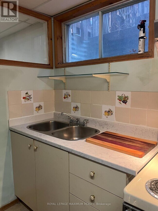 Photo du bâtiment - 57 Plowshare Crescent