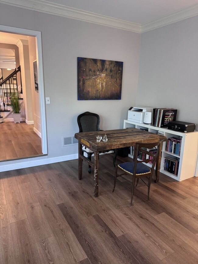 Building Photo - 5053 Wood Haven Ct