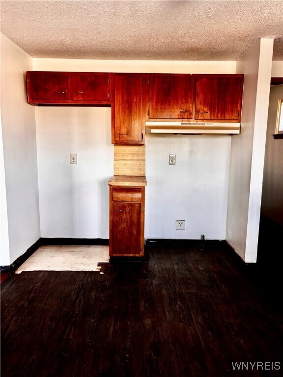 Foto del edificio - 688 Dick Rd