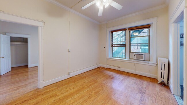 Foto del edificio - 1833 S St NW