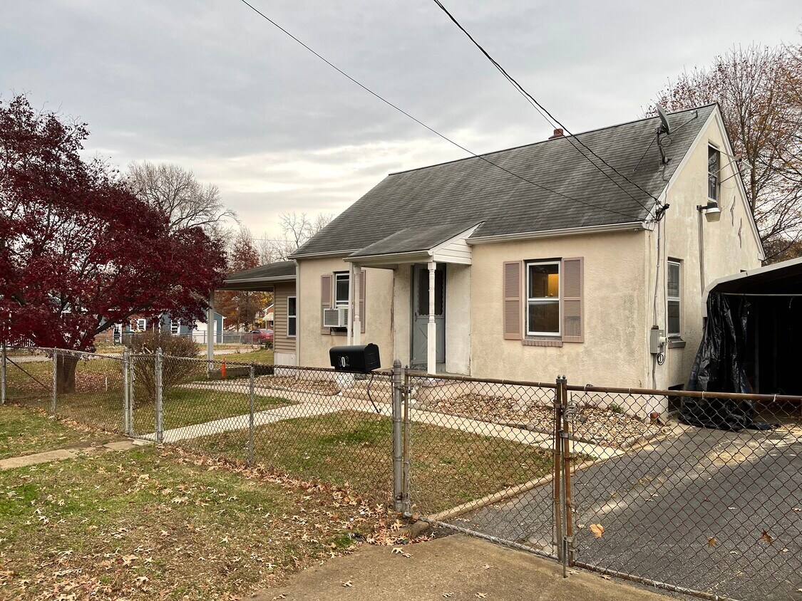 502 Central Ave, New Castle, DE 19720 House Rental in New Castle, DE