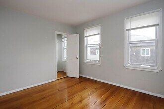 Building Photo - 50-52-52 Rivet St