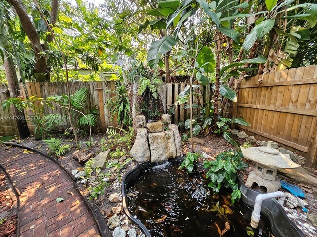 Foto del edificio - 38 SW 6th St