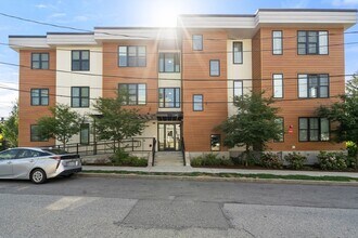 Building Photo - 68 Los Angeles St