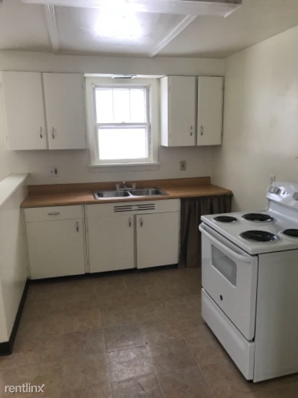 Building Photo - 2 br, 1 bath Apartment - 204 S 7th St