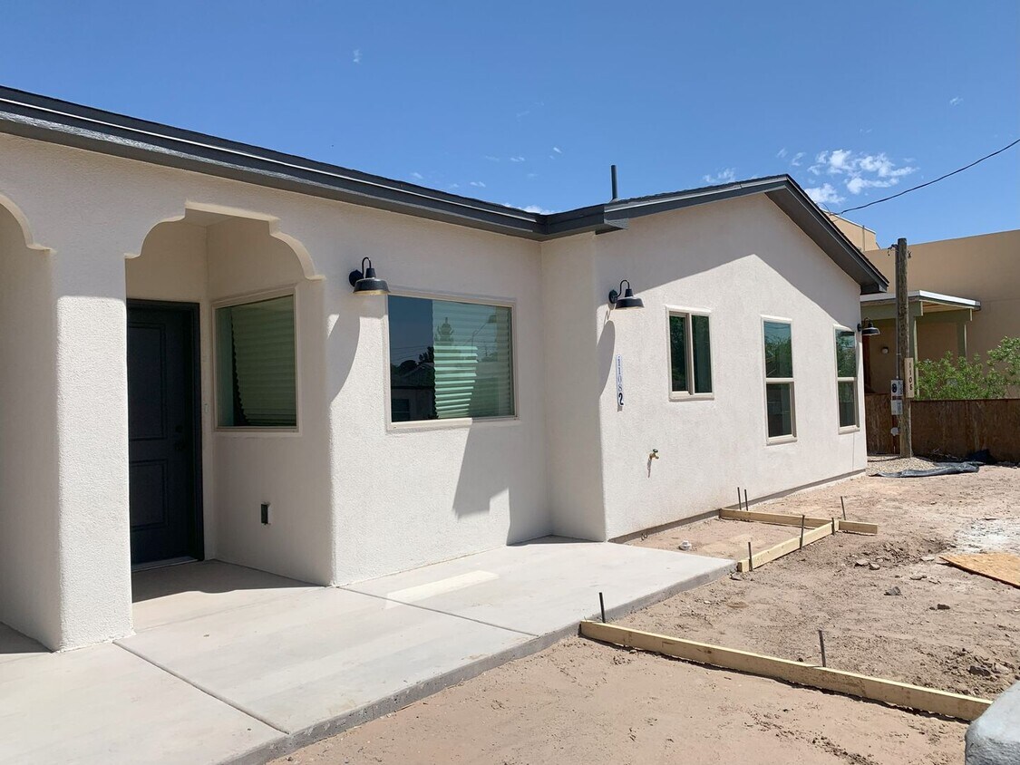 Primary Photo - 1108 N. Campo St.