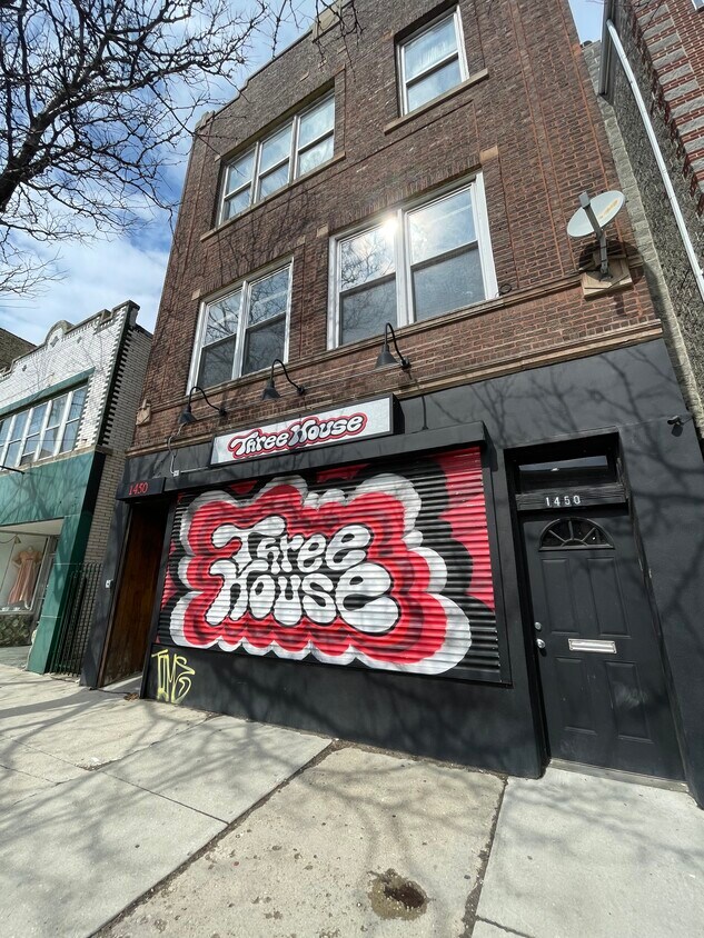 Foto principal - 1450 W Chicago Ave