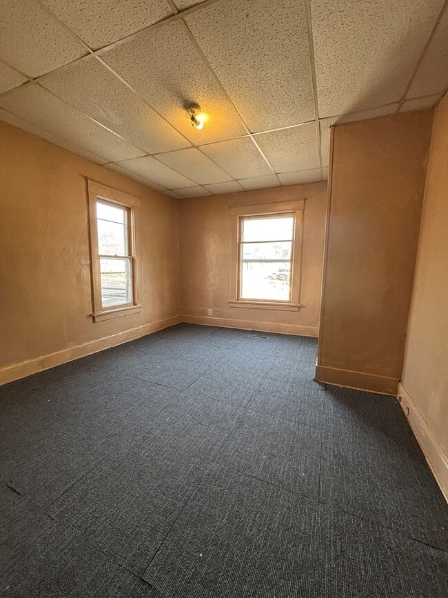 Building Photo - 2 Bedroom duplex for rent in Waterloo