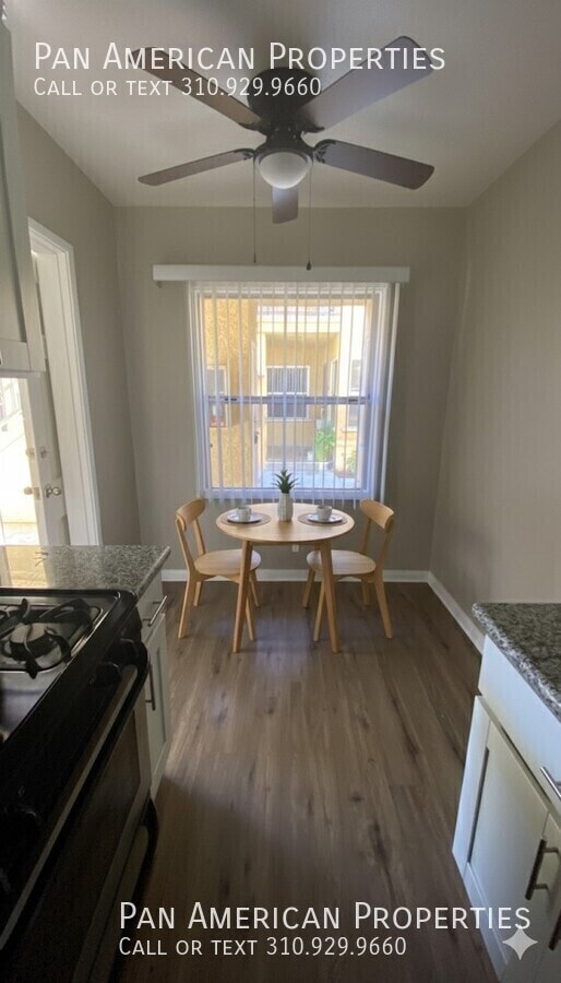 Building Photo - 5256 E The Toledo