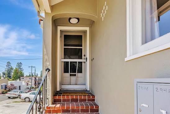 Foto del edificio - 2946 Bona St