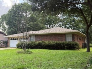 Building Photo - 616 Hildred Ave