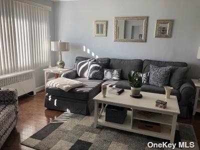 Building Photo - 154 N Summit Dr