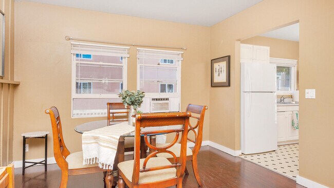 Foto del edificio - 1256 23rd St