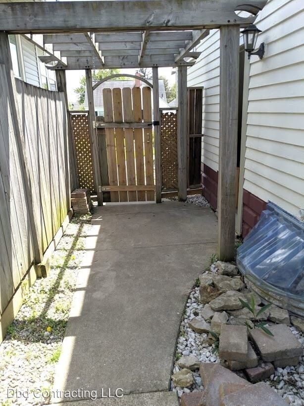 Foto del edificio - 3 br, 1 bath House - 1031 Shore Dr.