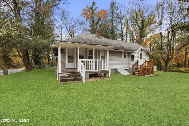 Building Photo - 61 Cassville Rd