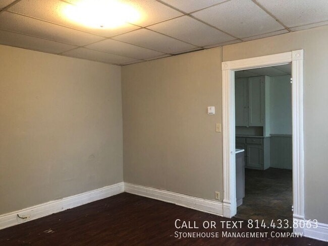 Foto del edificio - 613 E 13th St