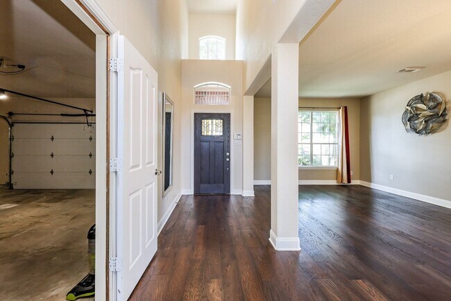 Building Photo - 9626 Red Rugosa Dr