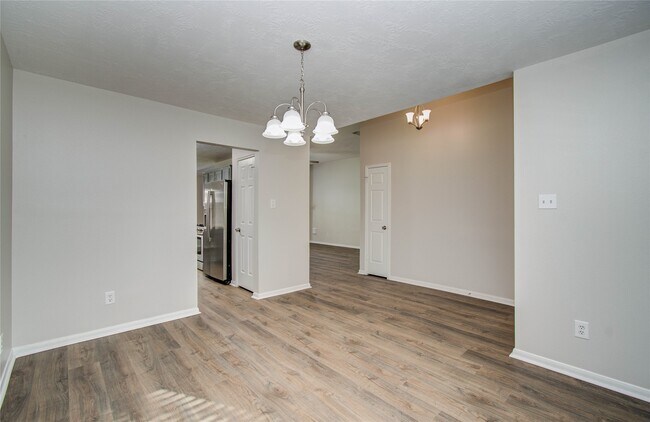 Foto del edificio - 16218 Hilton Head Ln