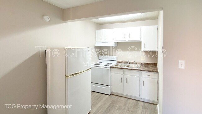 Foto del edificio - 2402 Marquette Rd