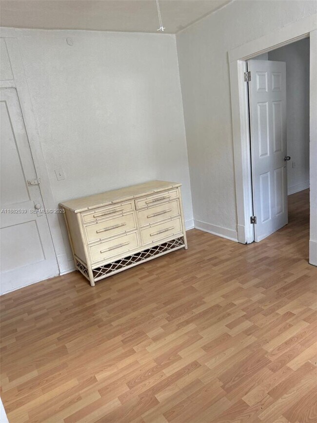 Foto del edificio - 5 N Federal Hwy