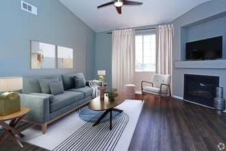 Building Photo - Milan Apartment Townhomes