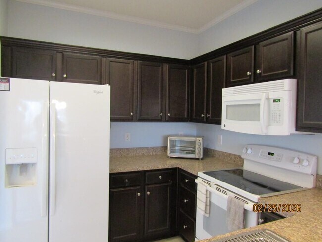 Foto del edificio - 144 Scotch Broom Dr