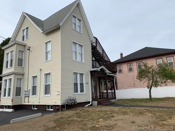 Building Photo - 211 W Thames St