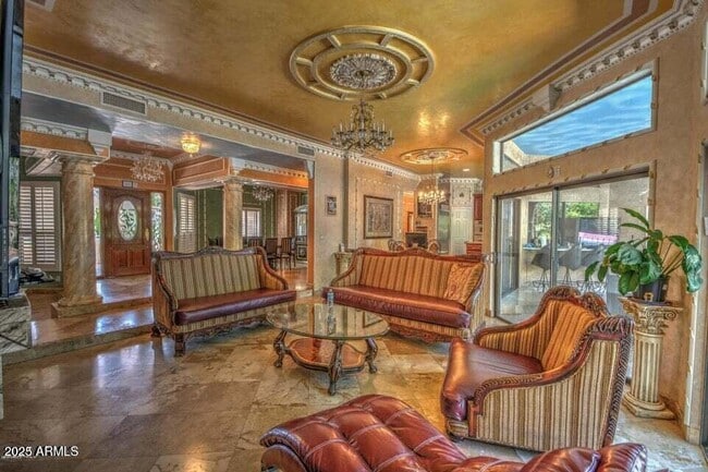 Building Photo - 1502 W Port Au Prince Ln