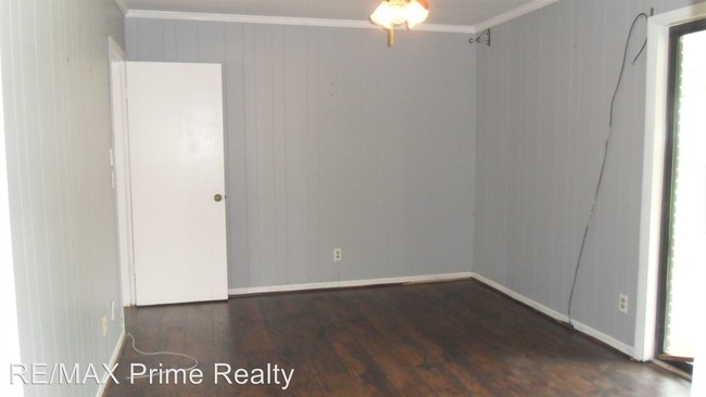 Building Photo - 3 br, 2 bath House - 3709 Regal Drive