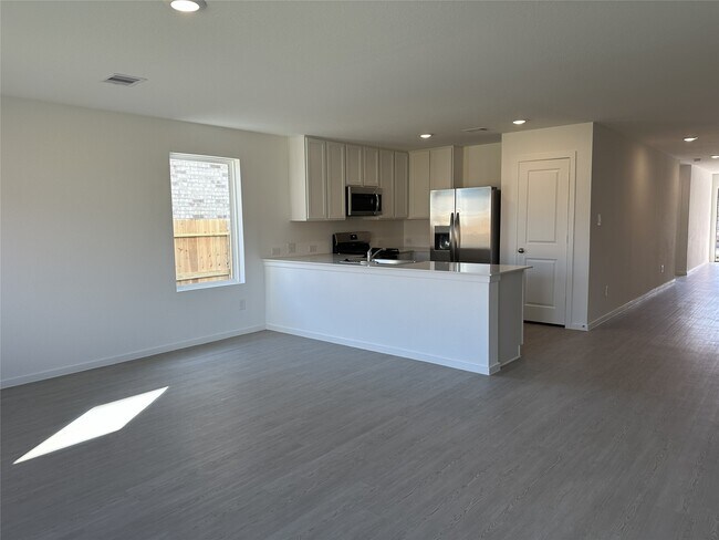 Foto del edificio - 1518 Amber Skies Ln