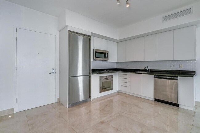 Foto del edificio - 92 SW 3rd St