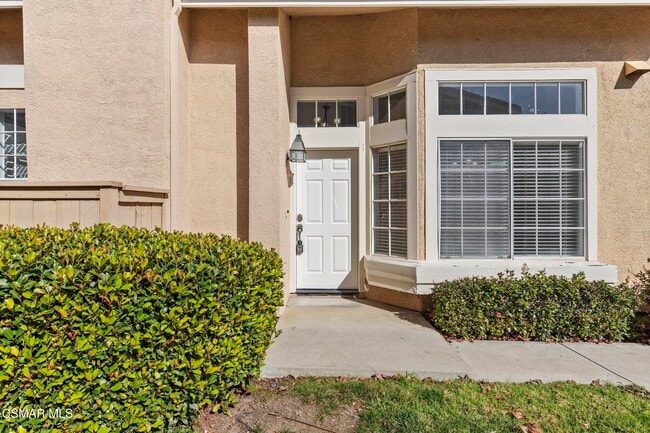 Building Photo - 495 Novara Way