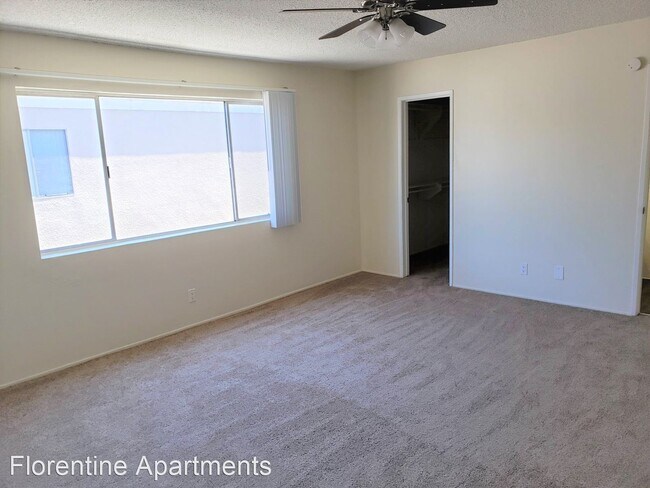 Foto del edificio - 9070 E Florence Ave