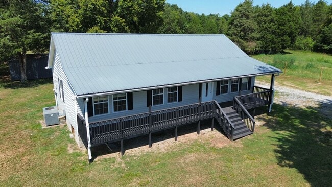 Building Photo - 1042 Murray Kittrell Rd-