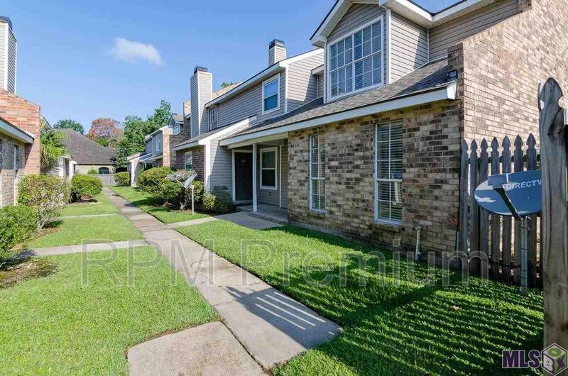Primary Photo - 6212 Stumberg Ln