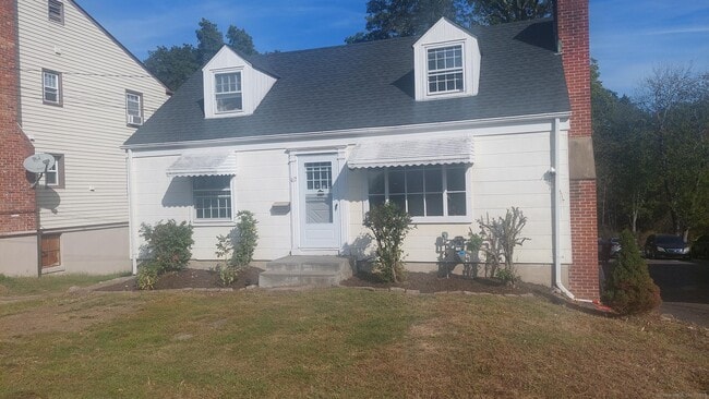 Foto del edificio - 62 Euclid Ave