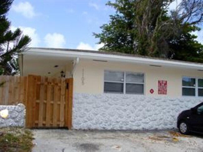 Foto del edificio - 1105 NE 15th St