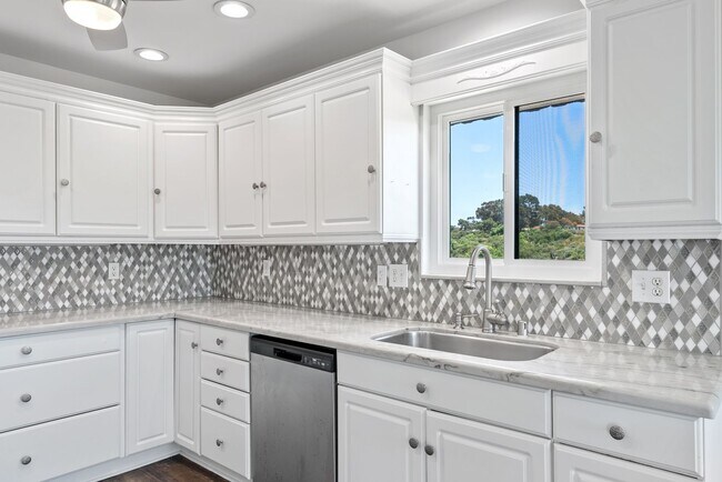 Foto del edificio - Live in Luxury: Spacious Sanctuary - Ocean...
