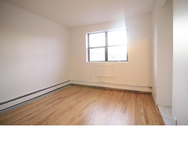 Building Photo - 165 Beach 124Th St