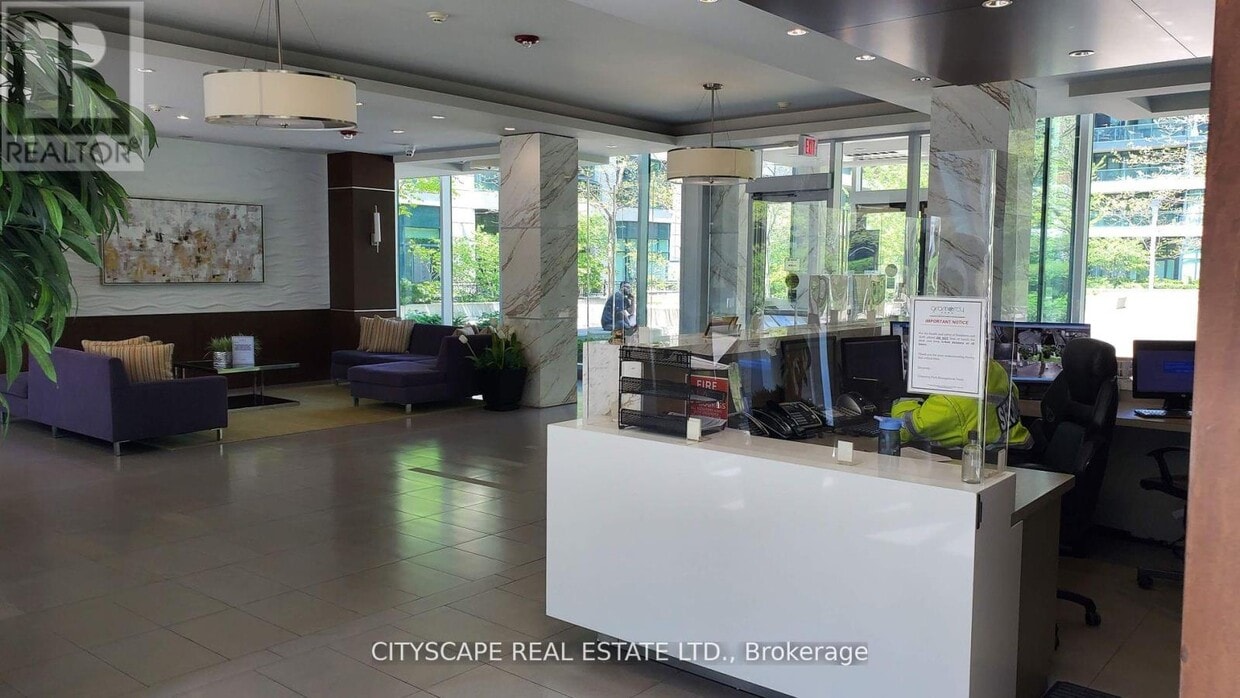 Primary Photo - 525 Wilson Ave