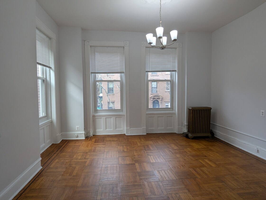 Photo - 409 Clinton St (Brooklyn, NY)