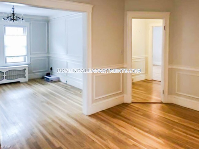 Building Photo - 28 Montvale St