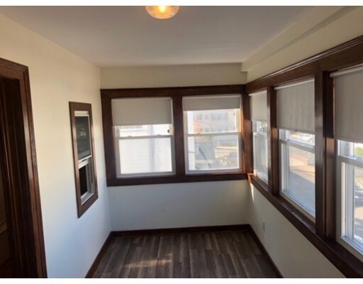 Foto del edificio - 66 Montcalm Ave