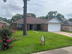 Building Photo - 5618 Village Arbour Dr