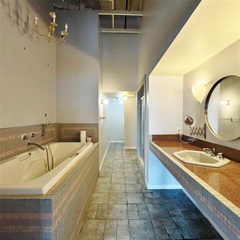 Foto del edificio - 2220 S Harwood St